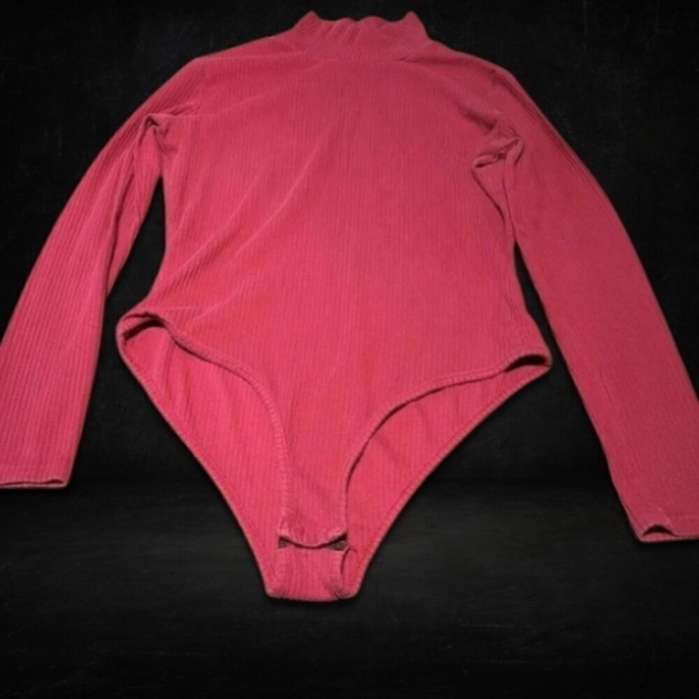 Rib Knit Bodysuit Long Sleeved Soft Turtleneck with 3 Clasps Red Women's Large